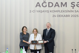 Президент Ильхам Алиев принял участие в открытии 2-го жилого комплекса в Агдаме и встретился с переселившимися сюда жителями - ОБНОВЛЕНО 