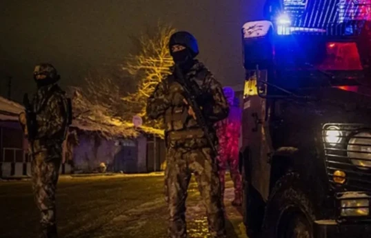 В Турции во время операции против ИГИЛ погибли 3 сотрудника полиции, 6 террористов нейтрализованы-ОБНОВЛЕНО 