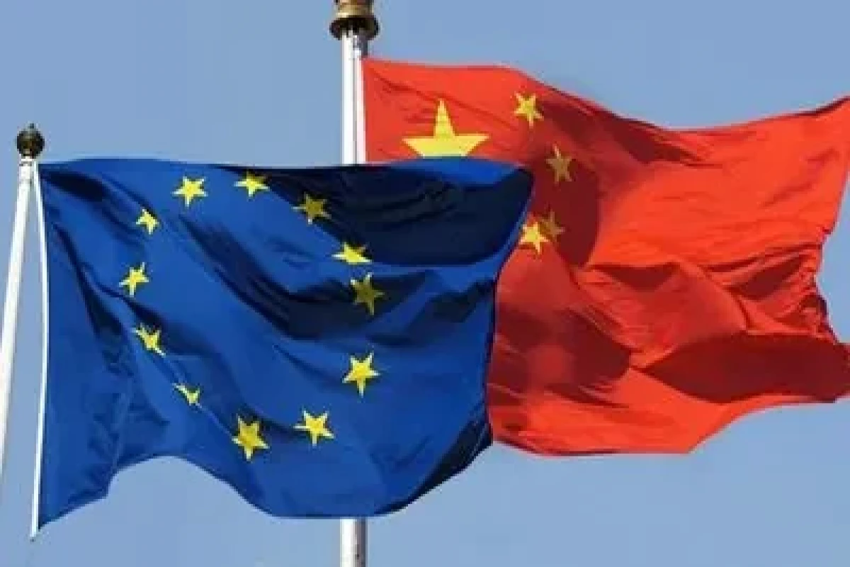 Китай примет решительные меры в ответ на 18-й пакет санкций ЕС
