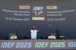 Руководство Минобороны Азербайджана принимает участие в выставке «IDEF 2025» в Турции