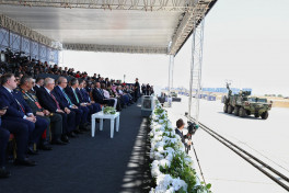 Руководство Минобороны Азербайджана принимает участие в выставке «IDEF 2025» в Турции