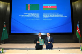 Подписан документ по расширению азербайджано-туркменского экономического партнерства