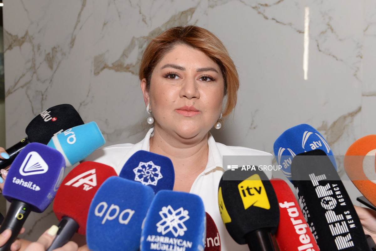 Туран Топалова