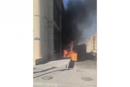 Непотушенный окурок стал причиной пожара в Баку - ВИДЕО 