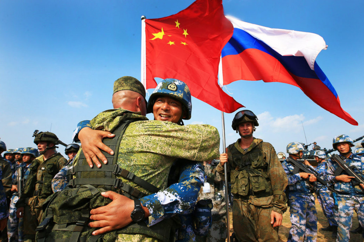 Россия и Китай начинают военные учения в Тихом океане