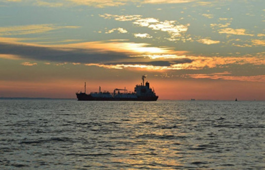 Недалеко от побережья Ливии взорвался нефтяной танкер