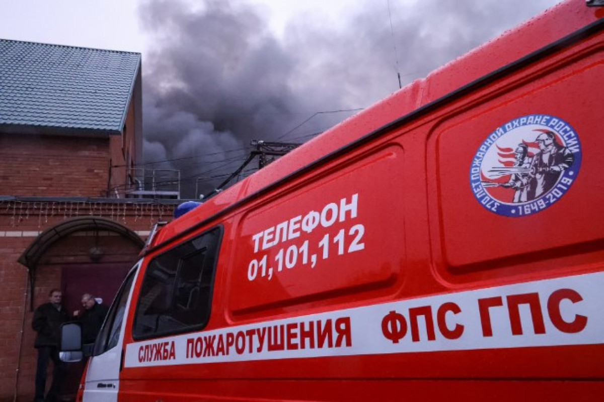 Атака дронов вызвала пожар на нефтепроводе в Ростовской области