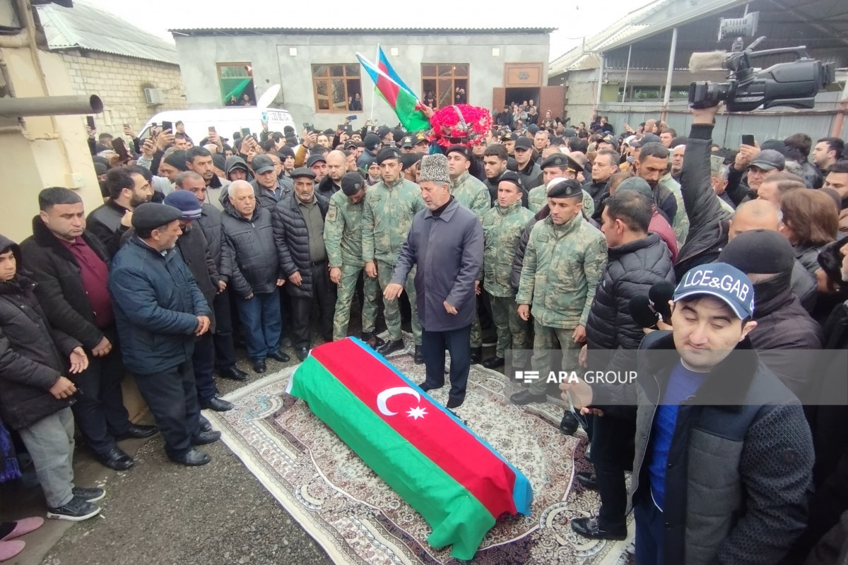 В Барде похоронен солдат, погибший в результате схода снежной лавины в Гядабее-ФОТО -ОБНОВЛЕНО 