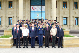 Турецкая делегация посетила объекты ВВС и ВМС Азербайджана