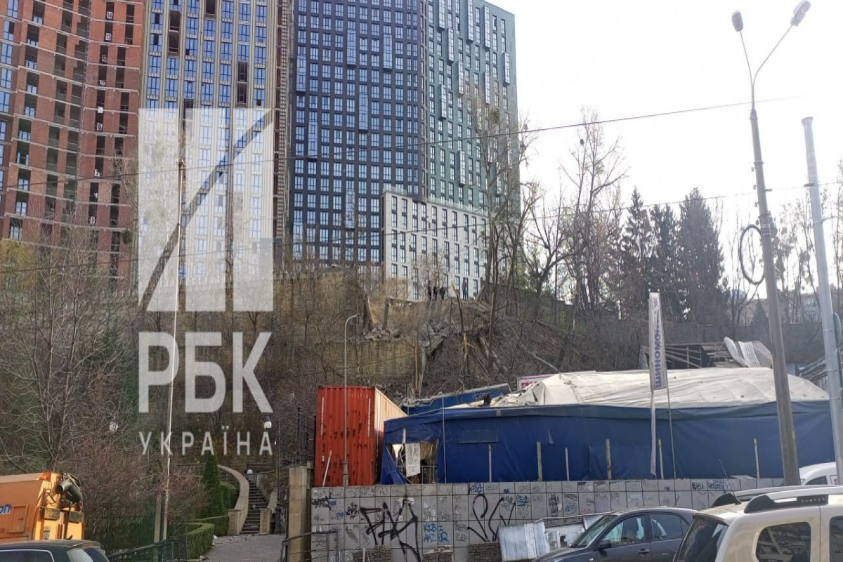 Во время удара России по Киеву нанесен серьезный ущерб  территории посольства Азербайджана-ФОТО 