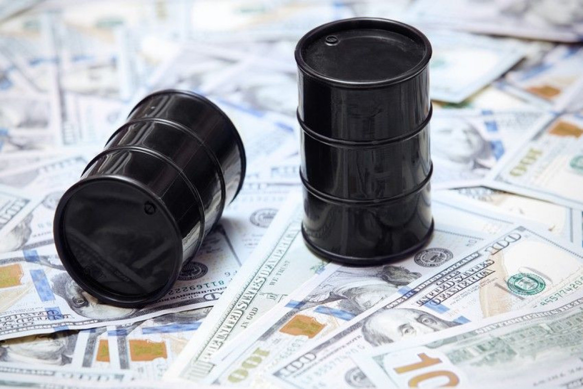 Цена на азербайджанскую нефть приблизилась к 68 долларам