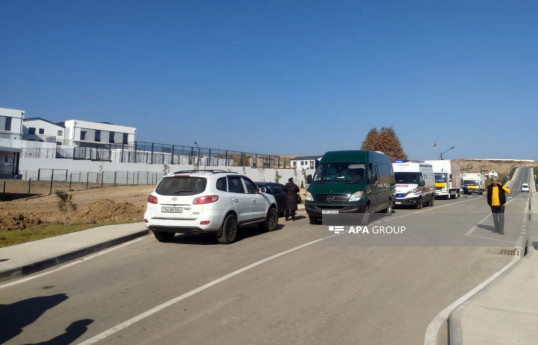 В село Хоровлу Джабраильского района прибыла очередная группа переселенцев, им вручены ключи от квартир-ФОТО -ОБНОВЛЕНО-1 -ВИДЕО 