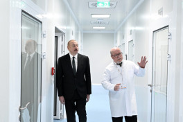 Президент Ильхам Алиев принял участие в открытии предприятия по производству лекарственных препаратов