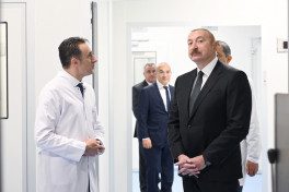 Президент Ильхам Алиев принял участие в открытии предприятия по производству лекарственных препаратов