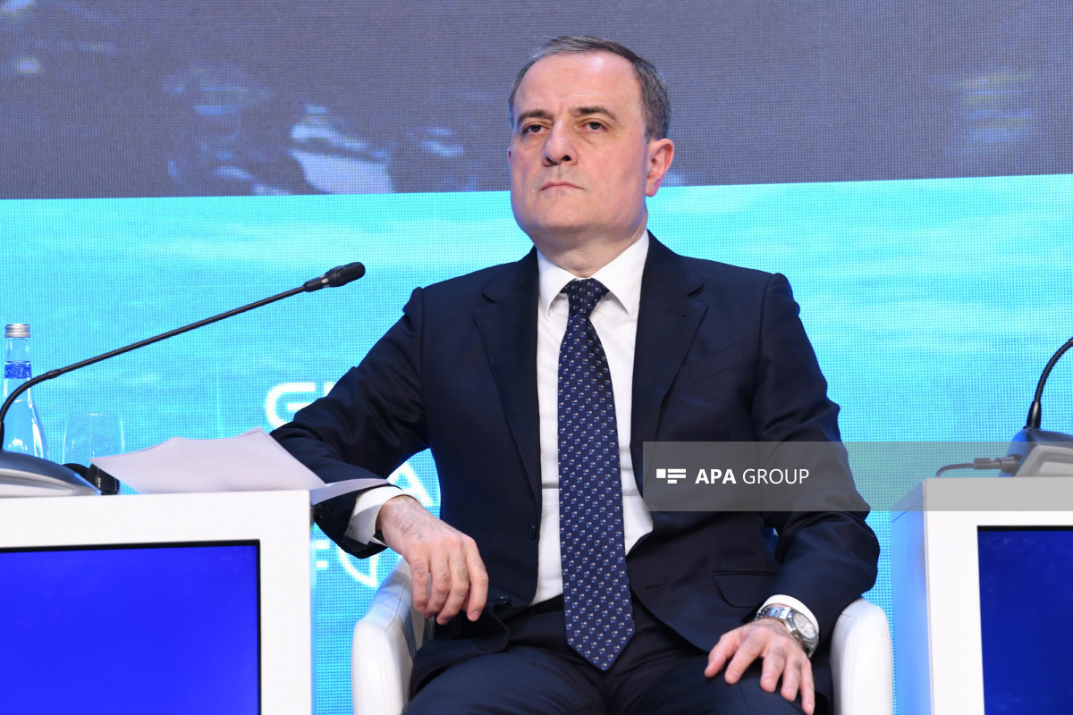 глава МИД Азербайджана Джейхун Байрамов