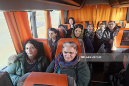 В села Тезебина и Ханйурду Ходжалинского района прибыли очередные группы переселенцев, вручены ключи от квартир-ФОТО -ОБНОВЛЕНО-1 