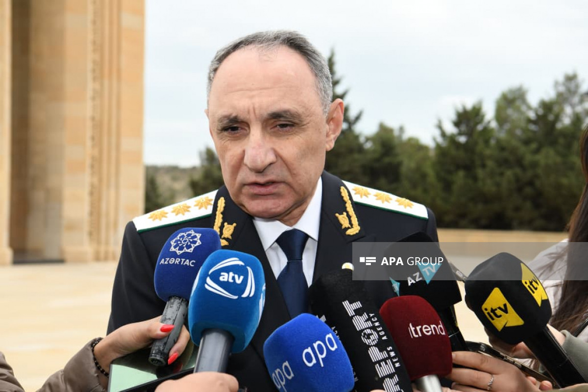 Генпрокурор: Расследование по факту крушения самолёта AZAL продолжается