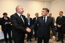 Президент Азербайджана встретился в Копенгагене с Эммануэлем Макроном