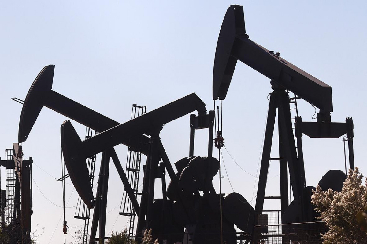 Страны ОПЕК+ определят план по добыче нефти на ноябрь