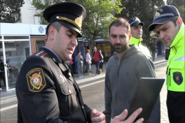 В Баку пешеходам продемонстрировали кадры ДТП со смертельным исходом - ВИДЕО 