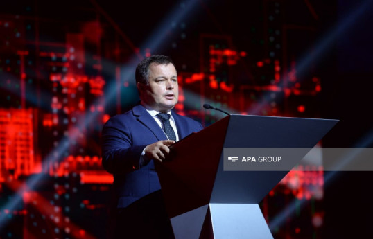 Александр Есауленко