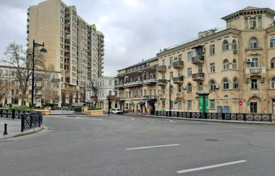 В Азербайджане при изменении названий проспектов, улиц и площадей будут учитываться нормы госязыка