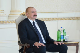 Президент Азербайджана принял верительные грамоты новоназначенного посла Египта