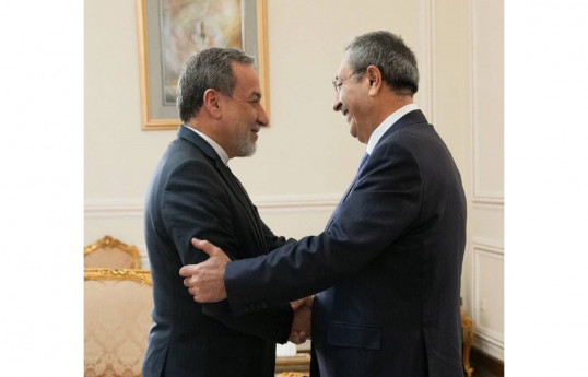 Аббас Арагчи, Халаф Халафов