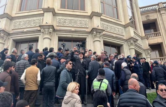 В ходе акций протеста в Гюмри задержаны 33 человека