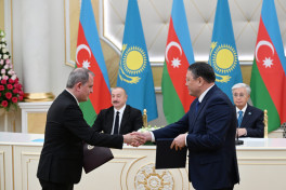 Обмен документами, подписанными между Азербайджаном и Казахстаном