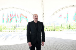 Президент Ильхам Алиев вручил жителям сёл Мамедбейли и Агалы Зангиланского района ключи от новых домов-ОБНОВЛЕНО 