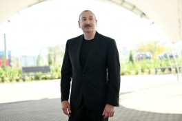 Президент Ильхам Алиев вручил жителям сёл Мамедбейли и Агалы Зангиланского района ключи от новых домов-ОБНОВЛЕНО 