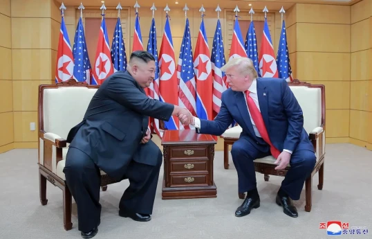Трамп уверен, что "в какой-то момент" встретится с Ким Чен Ыном