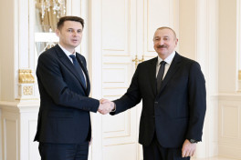 Президент Азербайджана принял председателя Сената румынского парламента