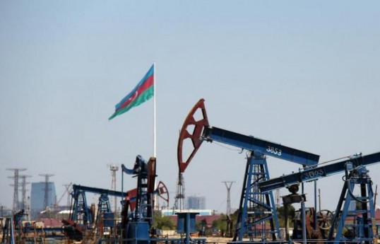Азербайджанская нефть подорожала почти на 1%