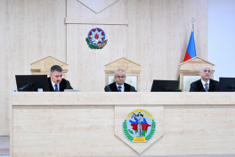Суд огласил документы, касающиеся обстрелов с территории Армении, убийств мирных азербайджанцев и их захвата в заложники
