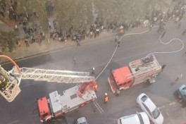 В Хырдалане произошел пожар в многоэтажном доме-ВИДЕО 
