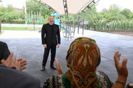Президент Азербайджана встретился с жителями сел Бадара, Дашбулаг, Сеидбейли и Шушакенд Ходжалинского района - ОБНОВЛЕНО 
