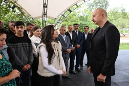 Президент Азербайджана встретился с жителями сел Бадара, Дашбулаг, Сеидбейли и Шушакенд Ходжалинского района - ОБНОВЛЕНО 