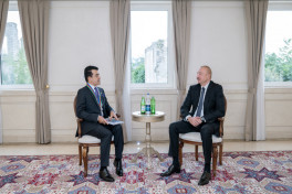 Президент Азербайджана принял гендиректора ИСЕСКО - ОБНОВЛЕНО 