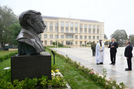 Президенты Азербайджана и ОАЭ  осмотрели в Шуше расстрелянные памятники-ФОТО 
