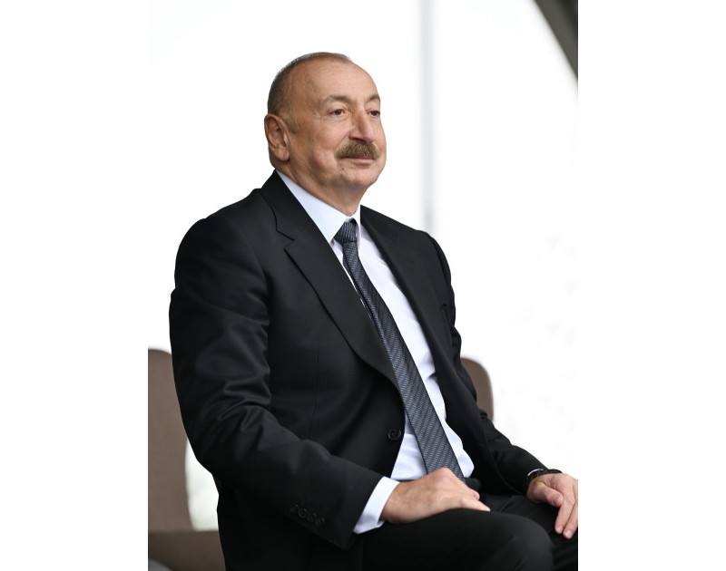 Президенты Азербайджана и ОАЭ посмотрели шоу карабахских скакунов на Джыдыр дюзю