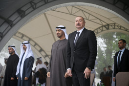 Президенты Азербайджана и ОАЭ посмотрели шоу карабахских скакунов на Джыдыр дюзю