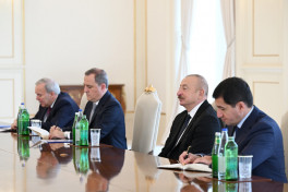 Президент Азербайджана принял комиссара ЕС по вопросам расширения-ОБНОВЛЕНО 