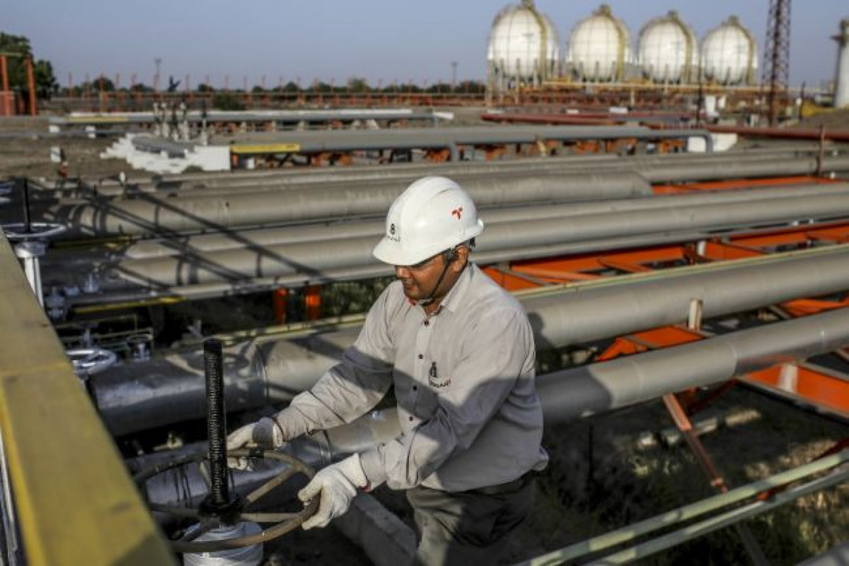 СМИ: Индия продолжит закупать российскую нефть в ближайшие месяцы