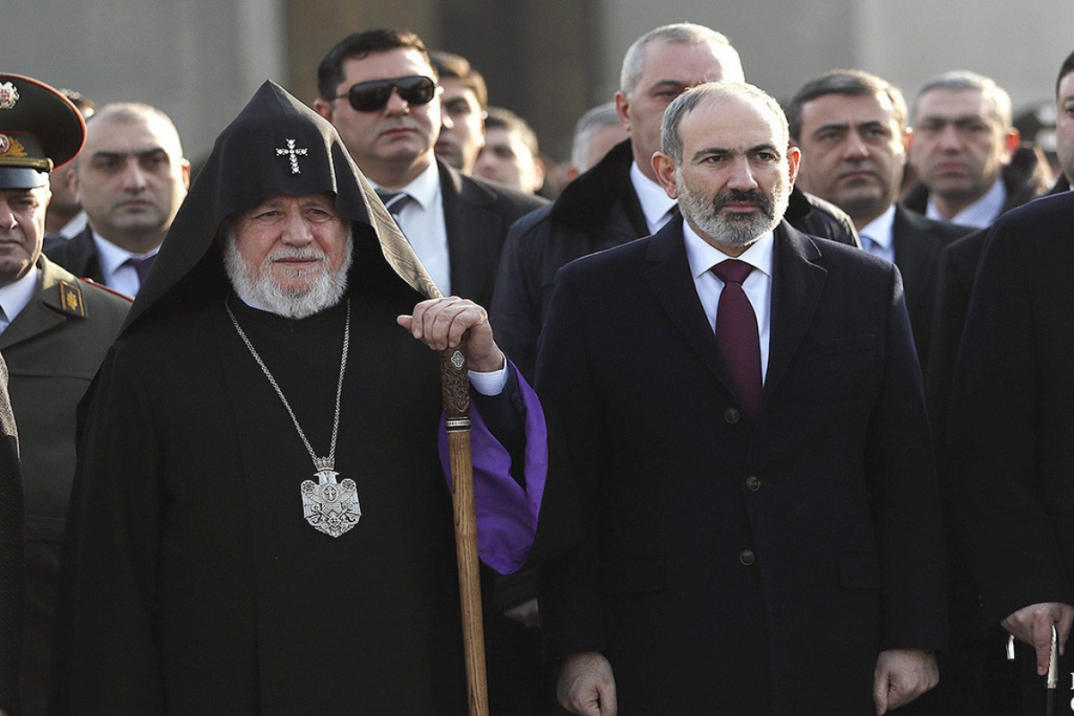 Пашинян вновь предупредил Гарегина II: чем раньше вы уйдете, тем лучше