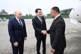 Замглавы Кабмина Туркменистана прибыл в Азербайджан