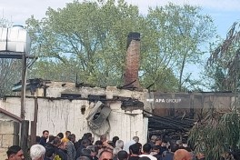 В Масаллы сгорел дом, погибли дед и внук - ОБНОВЛЕНО-ФОТО 