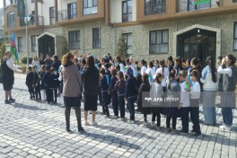 В город Кяльбаджар прибыла очередная группа переселенцев, им вручены ключи от квартир-ФОТО-ОБНОВЛЕНО-1-ВИДЕО 