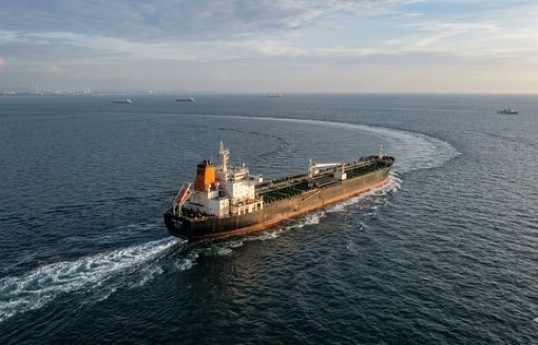 Индия впервые за семь лет возобновила закупки иранской нефти